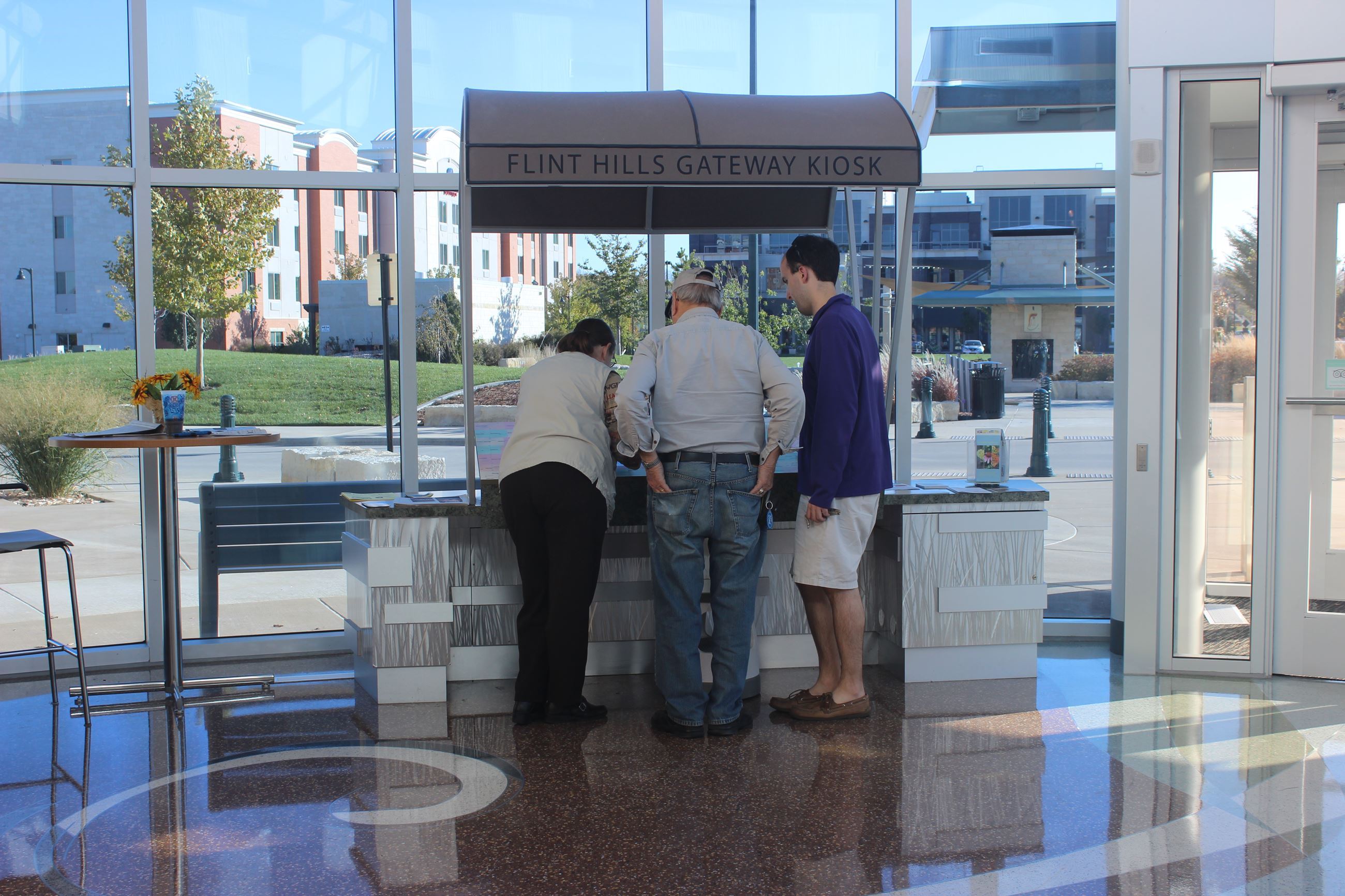 Visitors at the Gateway Kiosk